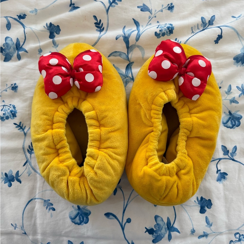 Minnie Mouse Slippers
